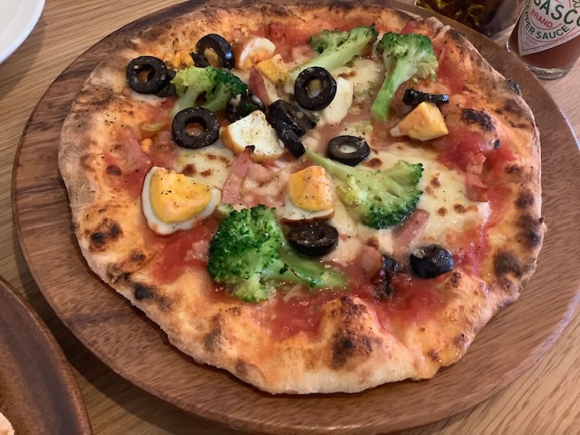 pizza薫製卵_カプリ